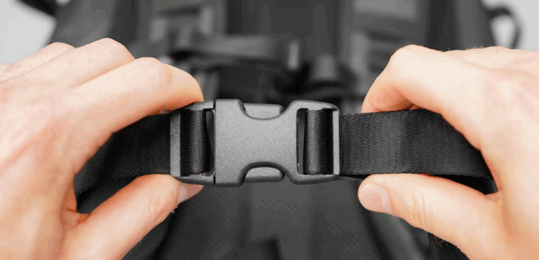 Backpack Clips: A Complete Guide for Manufacturers & Buyers
