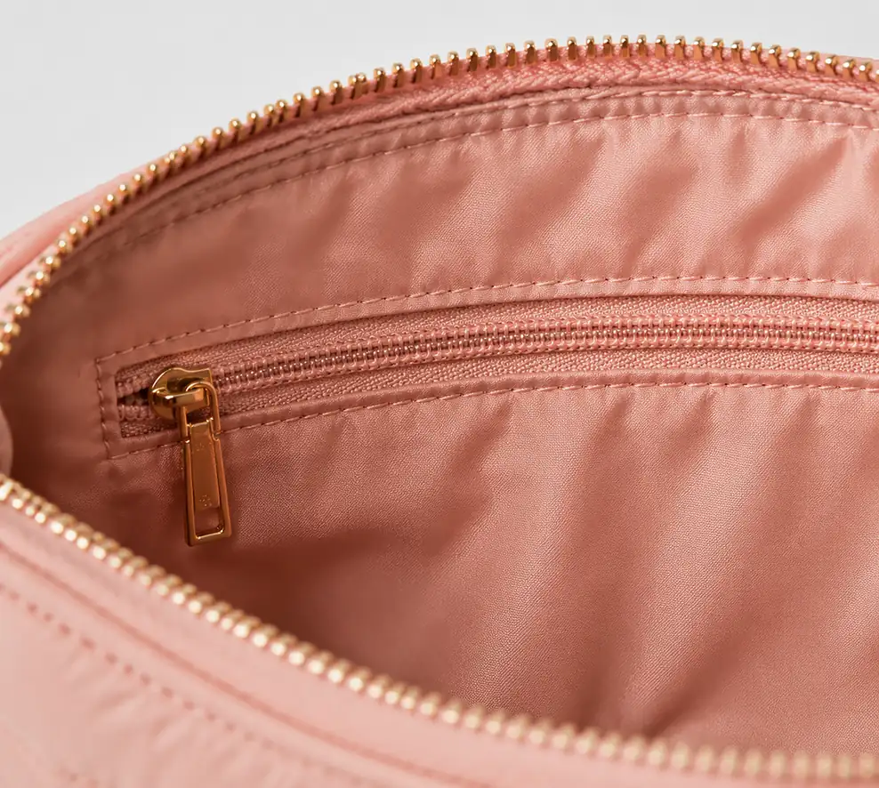 Zipper and Lining Connection
